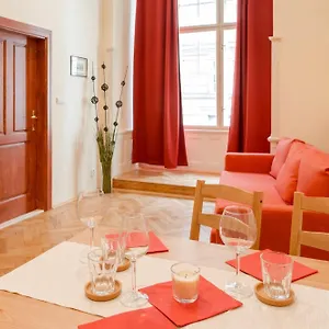 Apartment Stella, Prag