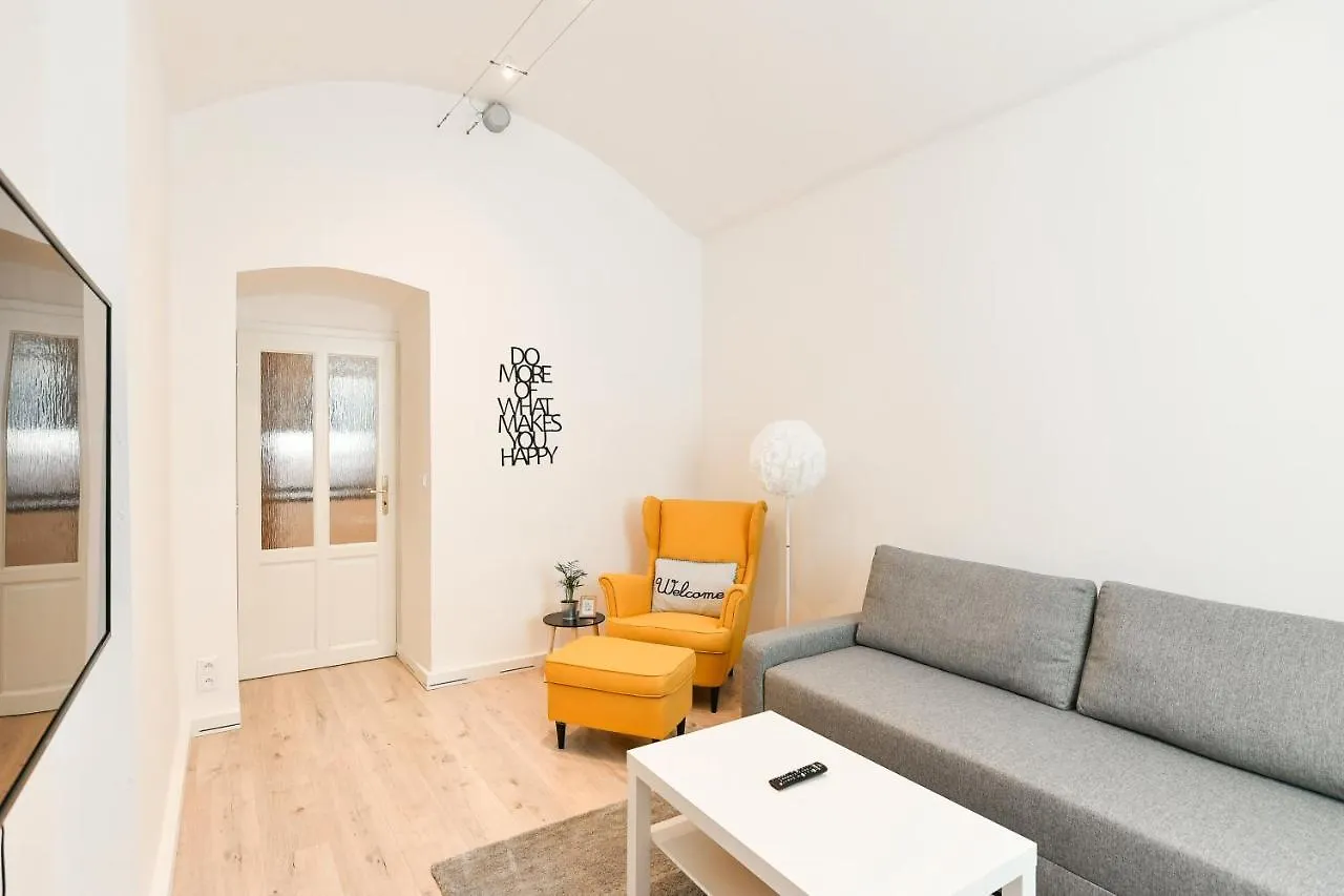 Kubelikova 32 Residence Prague Apartment